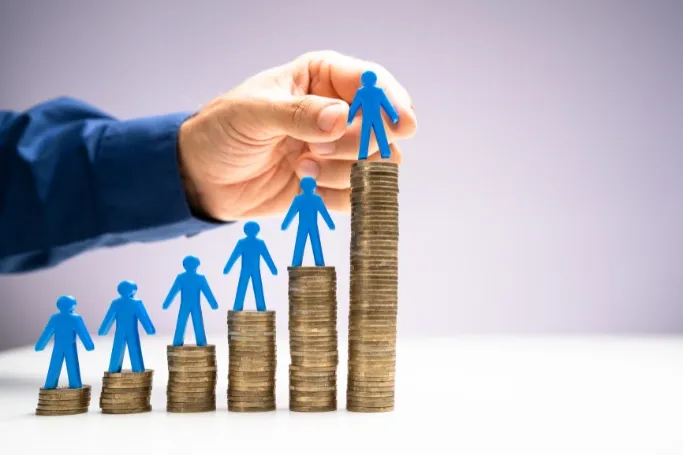 CompUp: The Smart Approach to Compensation Success